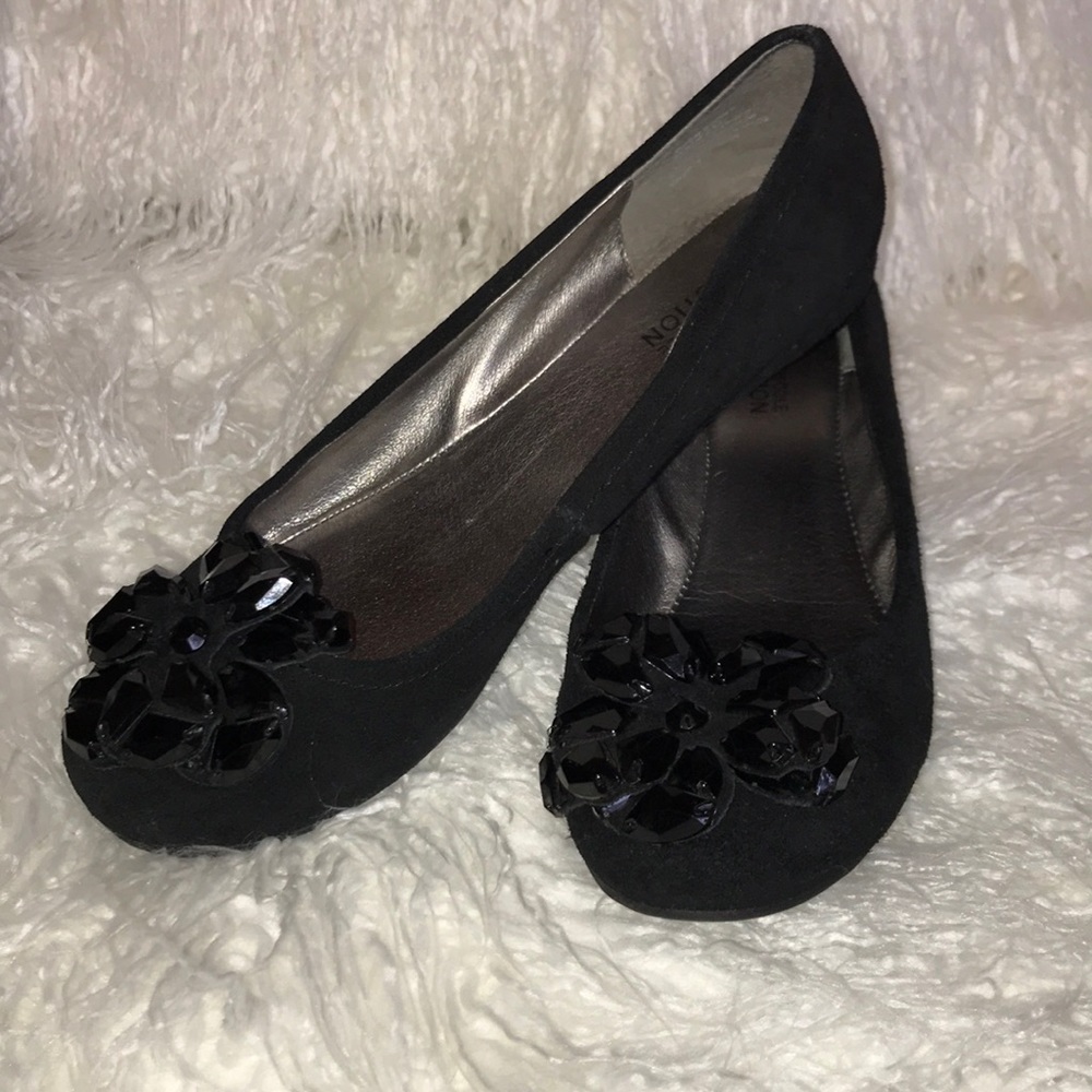 Kenneth Cole Reaction used flats